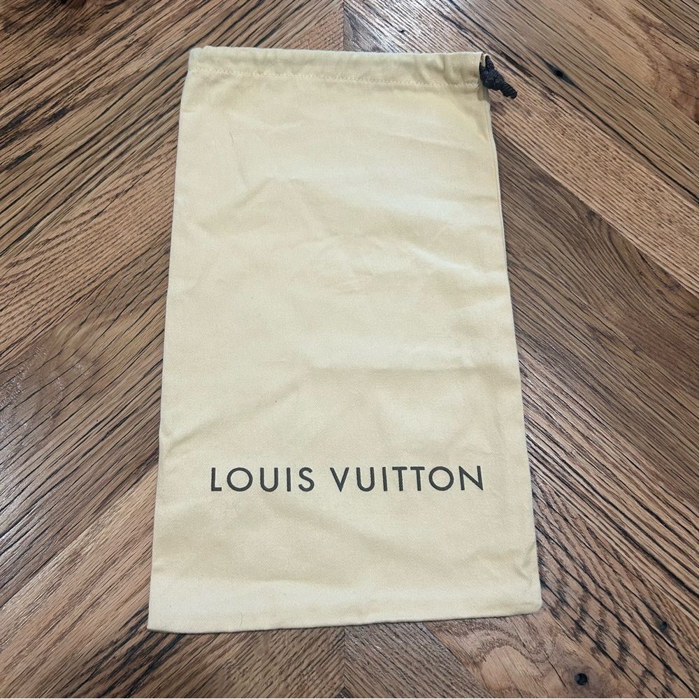Louis Vuitton Drawstring Dust Bag 15.5”‎ x 9” Beige Tan Cotton Pouch